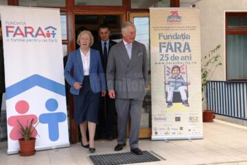 Câțiva copii de la Casa de tip familial „Sf. Nicolae” s-au întâlnit cu Prințul Charles al Marii Britanii