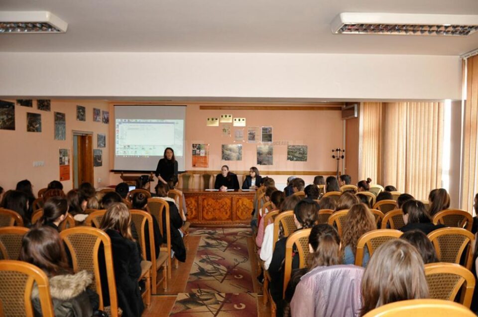 Colegiul Tehnic „Petru Mușat” a găzduit acest concurs de prestigiu la care au participat o sută de elevi din liceele sucevene