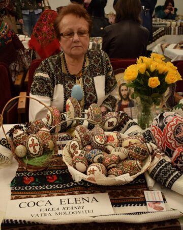 La Ciocănești s-a desfășurat cea de-a XIV-a ediție a Festivalului Național al Ouălor Încondeiate