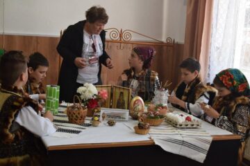 Festivalul Național al Ouălor Încondeiate, ediția a XIV-a, la Ciocănești