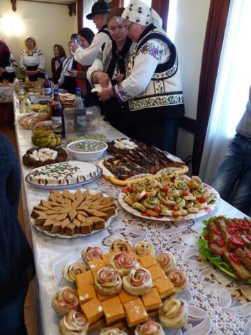 Festivalul produselor tradiționale de post din Adâncata începe să ia amploare