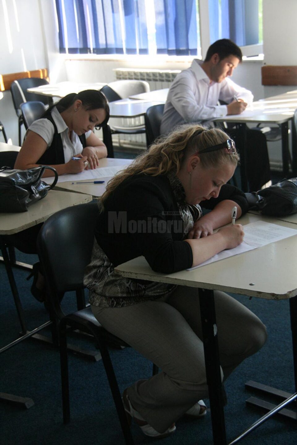 Elevi la olimpiadă Elevi la olimpiadă