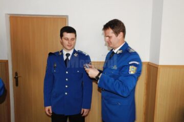 Trei ofițeri au fost avansați în grad într-o ceremonie de Ziua Jandarmeriei Române
