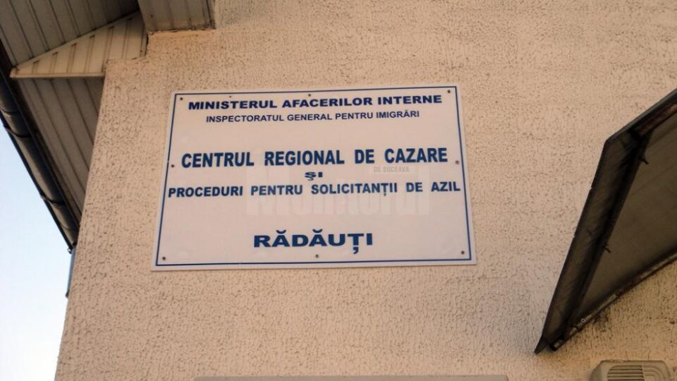 Refugiați din Asia au fost cazați la Centrul de Cazare și Proceduri pentru Solicitanții de Azil Refugiați din Asia au fost cazați la Centrul de Cazare și Proceduri pentru Solicitanții de Azil