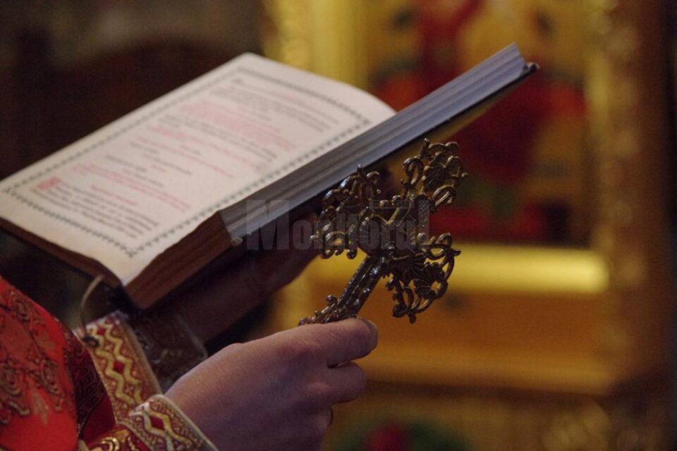 Poruncile divine sunt pentru buna rânduire a vieții