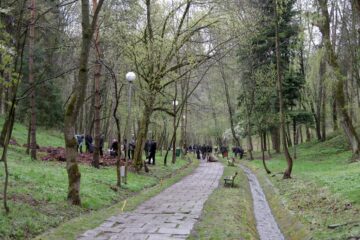 Parcul Șipote, pus la dispoziția sucevenilor, după o exemplară campanie de igienizare