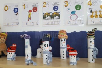 Școala Gimnazială Ipotești a câștigat 15 laptopuri și șapte birouri pentru dotarea laboratorului de informatică