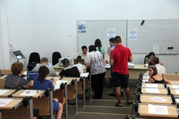 Burse pentru doctoranzi de la 1.450 de lei pe lună, la Universitatea „Ștefan cel Mare”