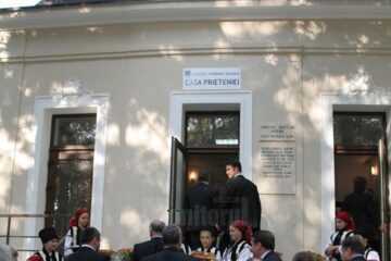 Muzică și artă plastică, la Biroul Francez