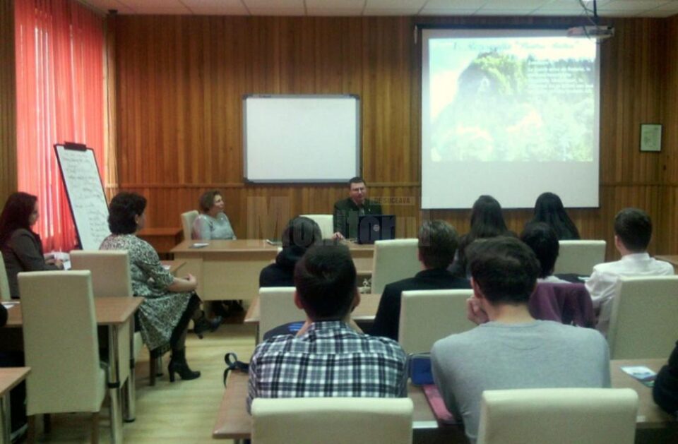 Luna pădurii a fost marcată prin activități variate la Colegiul de Informatică „Spiru Haret”