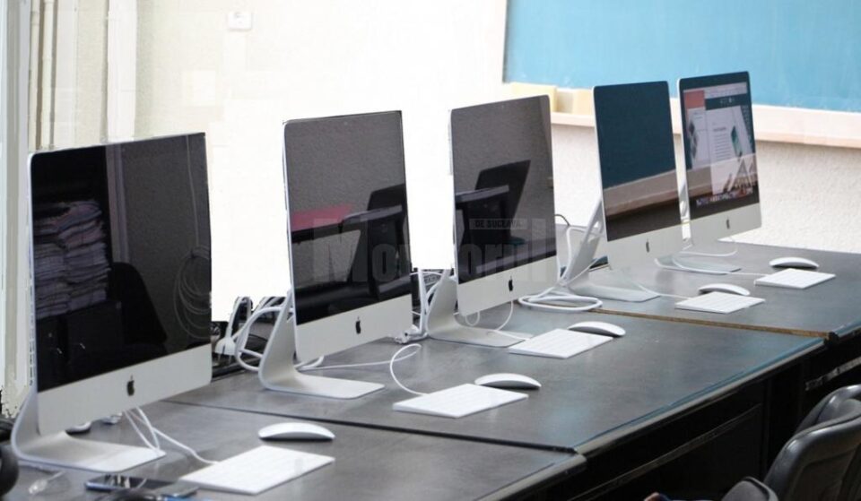 OSF Global Services a oferit USV, sub formă de sponsorizare, șase noi echipamente de calcul