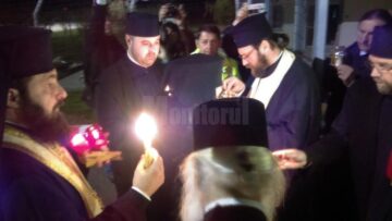 Lumina Sfântă a ajuns în Suceava