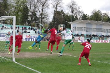 Sucevenii au uitat pentru 90 de minute de greutăți și au câștigat dramatic meciul cu Reșița