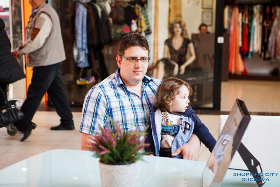 Au fost premiați câștigătorii de la tombola „De Paște îți umplem casa de cadOUri”