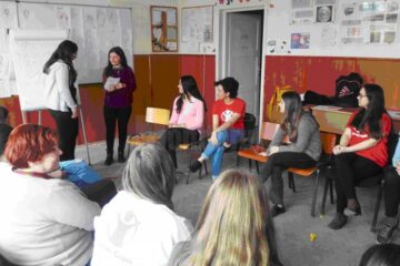 Participanți la "Atelierele cunoașterii"