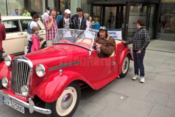 Una din mașinile care cu siguranță va atrage priviri la Retro Parada Primăverii de duminică