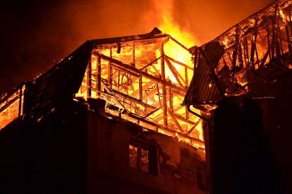 Incendiul a afectat locuințele a 68 de familii din Gura Humorului
