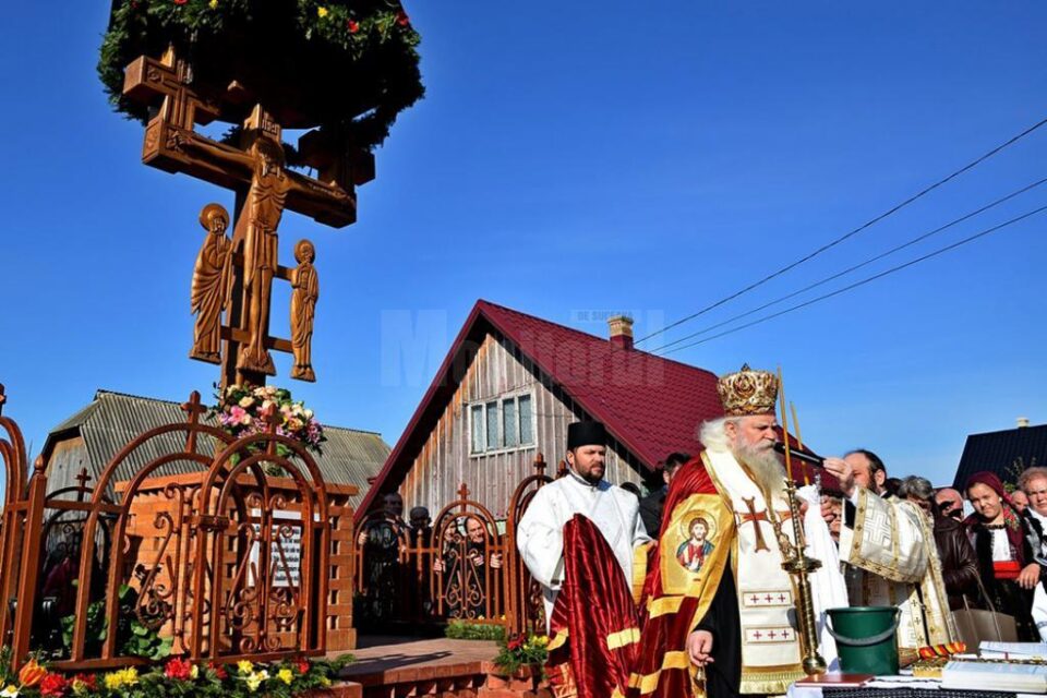 Troiță a făgăduinței, sfințită în Vicovu de Sus