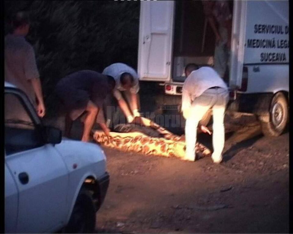 În urmă cu aproximativ 12 ani, Gicu Bujoreanu a murit în condiții extrem de suspecte, cadavrul său fiind găsit lângă groapa de gunoi a municipiului Suceava În urmă cu aproximativ 12 ani, Gicu Bujoreanu a murit în condiții extrem de suspecte, cadavrul său fiind găsit lângă groapa de gunoi a municipiului Suceava