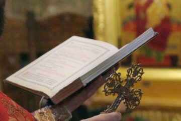 În Hristos avem o viață sfântă și plină de lumină