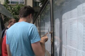 38 de profesori au contestat notele obținute la proba scrisă a definitivatului