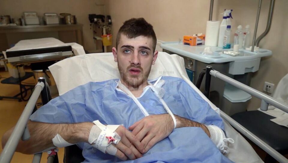 Tânărul care a ajuns la spital cu plăgi prin înjunghiere