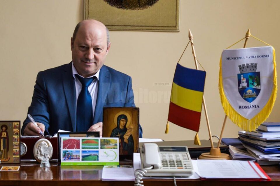 Ilie Boncheș anunță începerea unui amplu program de reparații ale străzilor din Vatra Dornei Ilie Boncheș anunță începerea unui amplu program de reparații ale străzilor din Vatra Dornei