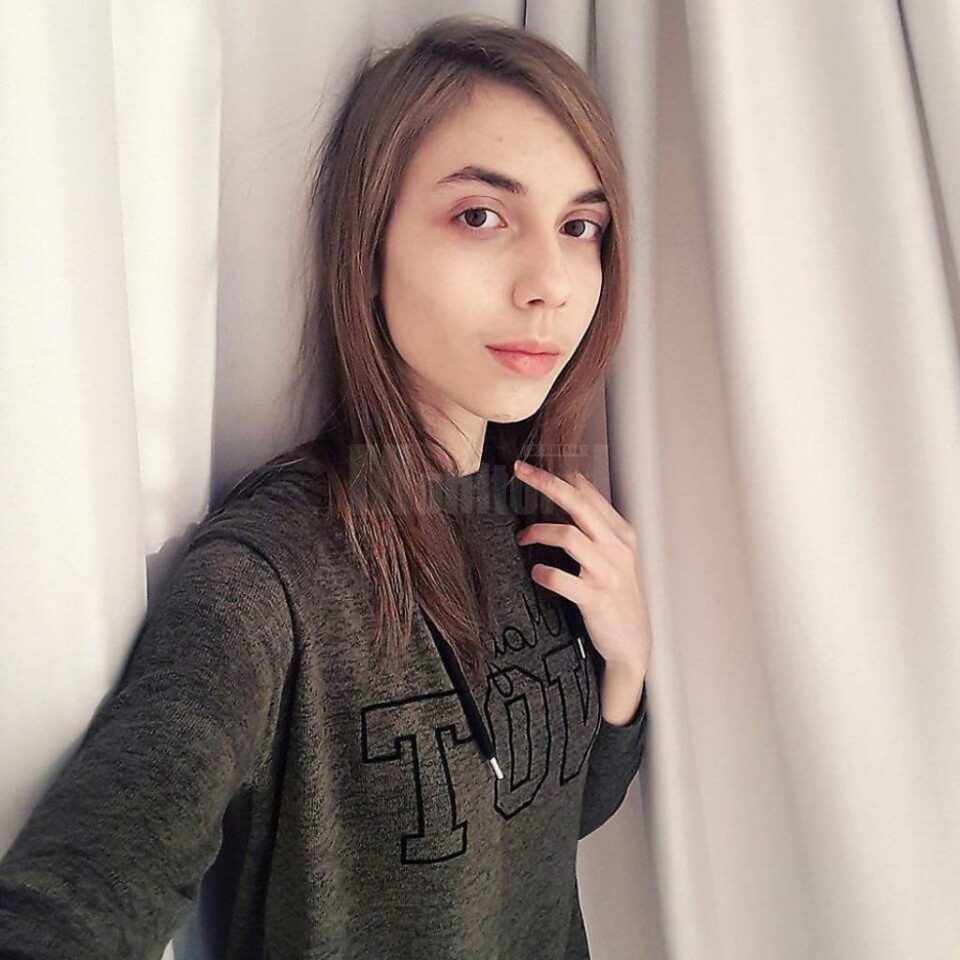 Premiul I pentru o elevă a Colegiului „Petru Rareș”, la Olimpiada de Limba și Literatura Română