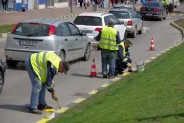 Frenezie revoluționar-proletară pentru a da bine la vizita președintelui Klaus Iohannis