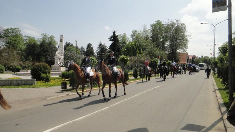 Parada Ecvestră din Ținutul Rădăuților