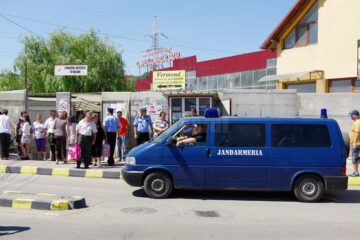 Jandarmii și polițiștii au fost mobilizați de urgență pentru a interveni în sprijinul inspectorilor ANAF