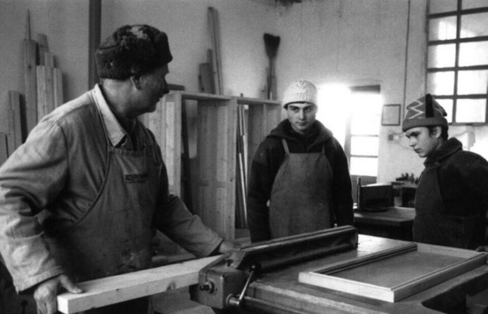 „La Fabrica de binale din Frasin”