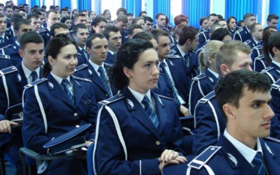 Cariere în domeniul polițienesc. Foto: adevarul.ro