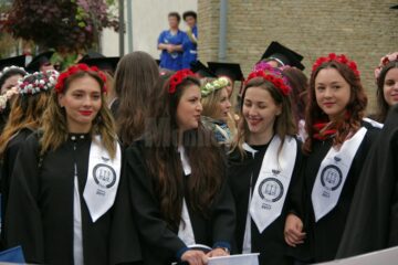 Exuberanță, zgomot, veselie și culoare la primul marș al studenților suceveni