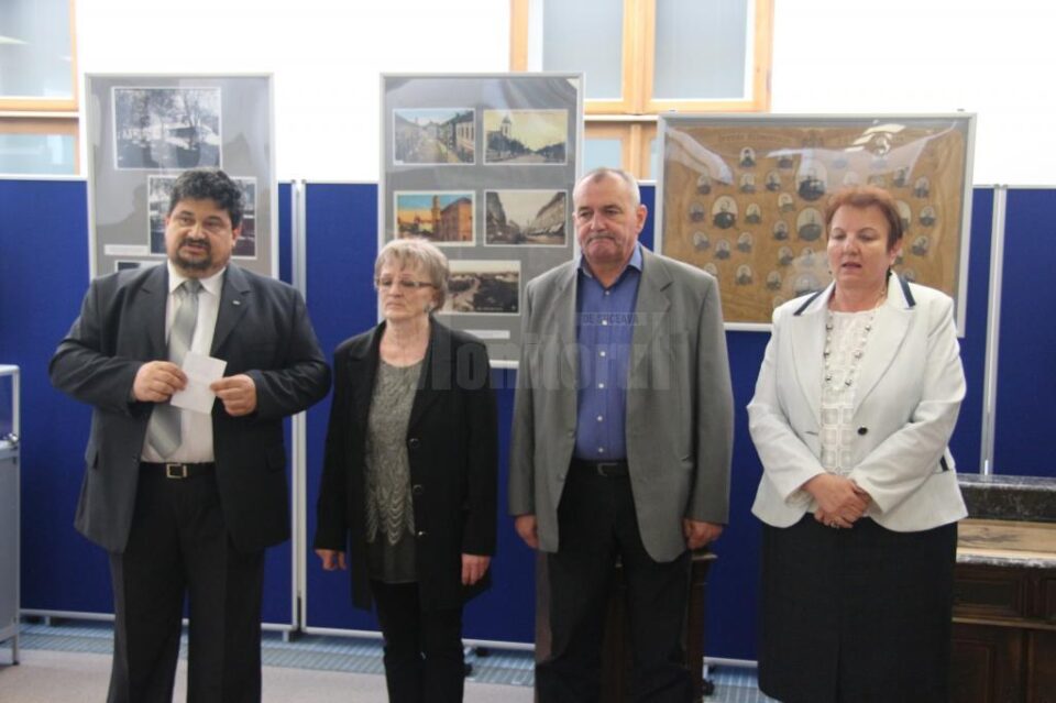 Expoziția „Simboluri regale ale Marii Uniri” a fost vernisată miercuri la Muzeul de Istorie Suceava