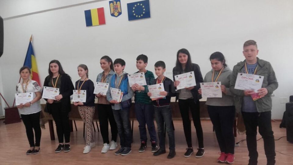 Concursului interjudețean de matematică „Isteții D’Arbore” este o competiție adresată elevilor din clasele IV-VIII