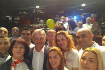 Membrii PES activists Suceava alături de liderul PSD, Liviu Dragnea