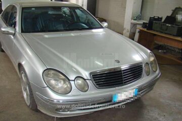 Autoturismul marca Mercedes Benz înmatriculat în Italia figura în bazele de date ca bun căutat pentru confiscare