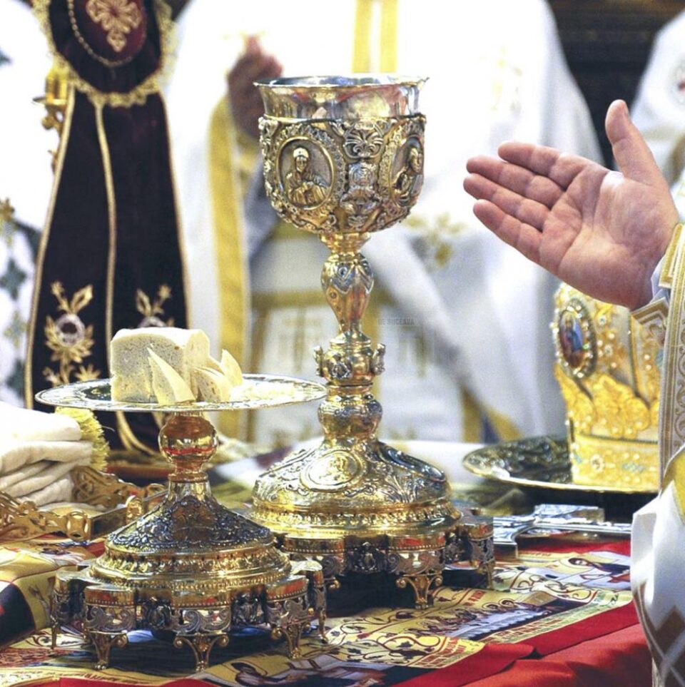 Pâinea și vinul folosite în cultul ortodox