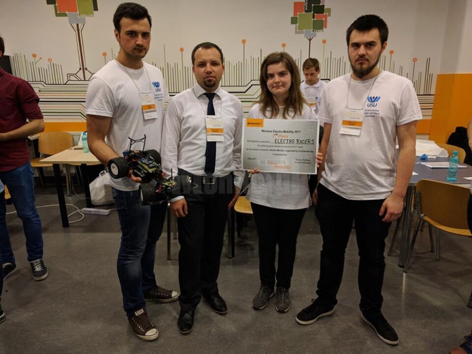 Echipa Electro Racers, îndrumată de Adrian Ioan Petrariu, a obținut Premiul II