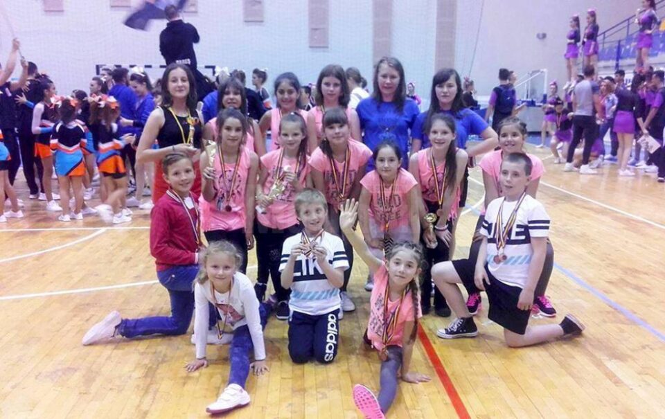 Sportivii Clubului Invictus Moldovița s-au întors cu medalii, obținând locul III