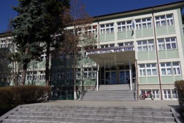 Școala bobocilor, pentru elevii claselor a V-a și a IX-a, la Colegiul „Petru Rareș”