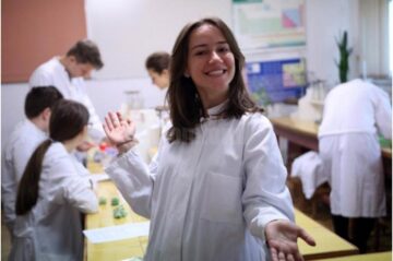 Școala bobocilor, pentru elevii claselor a V-a și a IX-a, la Colegiul „Petru Rareș”