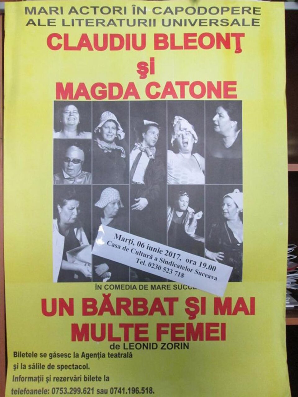 Un bărbat și mai multe femei