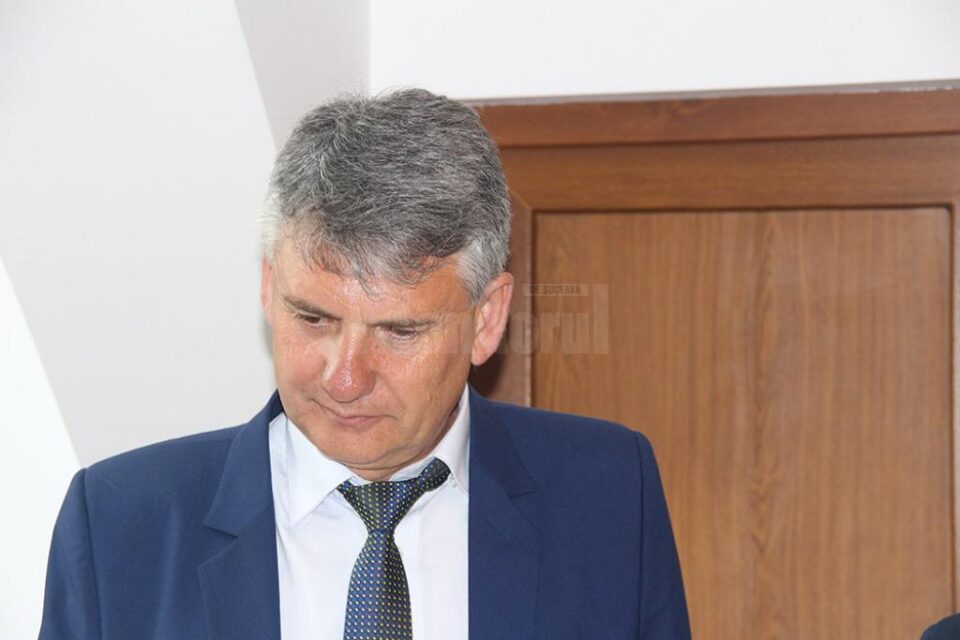 Candidatul PNL pentru funcția de primar al comunei Iacobeni, Cezar Groza