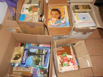 Cărțile au fost colectate în cadrul Campaniei „Donează o carte și schimbă viitorul unui copil”