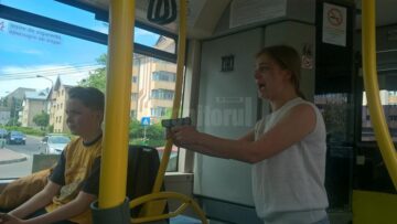 Întoarcere spre noi înșine și singurătate