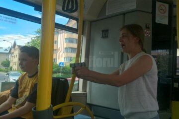 Întoarcere spre noi înșine și singurătate