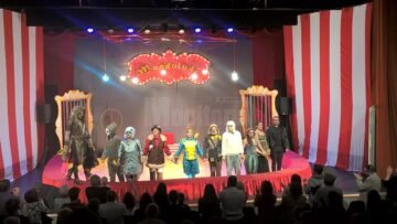Musicalul „Leul Ra“, o poveste cu lacrimi, hohote de râs și aplauze la scenă deschisă
