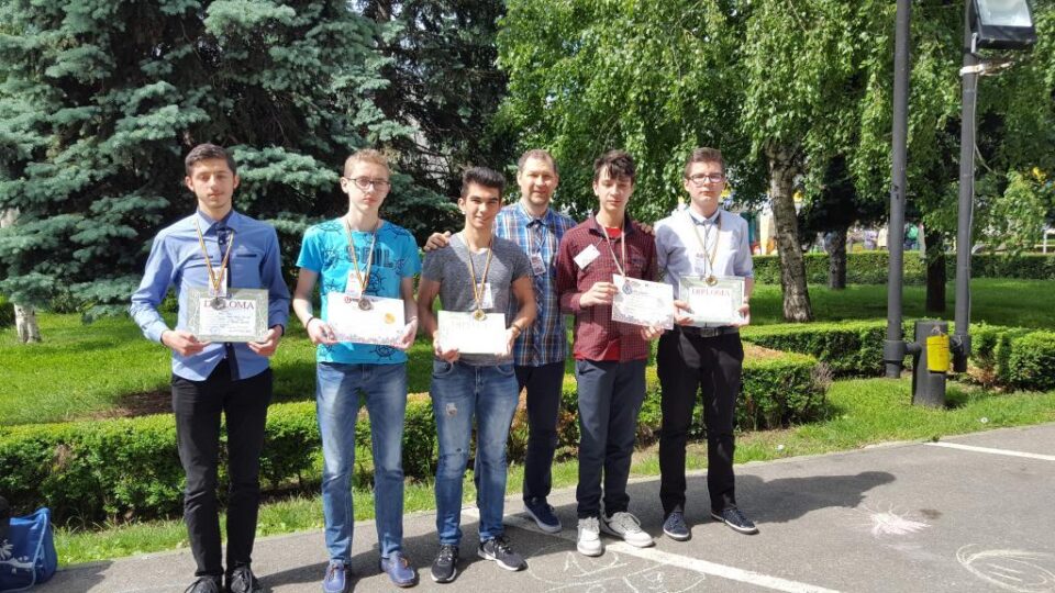 Palmares bun pentru cinci elevi din județ în cadrul Olimpiadei Naționale de Tehnologia Informației Palmares bun pentru cinci elevi din județ în cadrul Olimpiadei Naționale de Tehnologia Informației